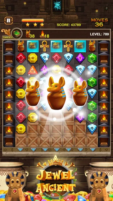 Tabuleiro de joias com moldura de pirâmide em Jewel Ancient Pyramid Treasure