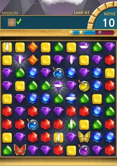 Tabuleiro de joias coloridas em Jewels Pharaoh : Match 3